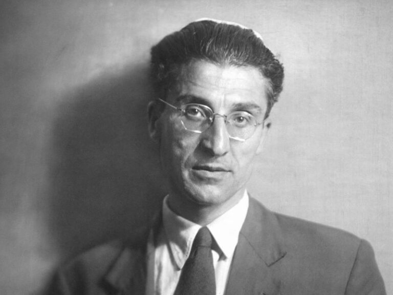 LETTERATURA: CESARE PAVESE