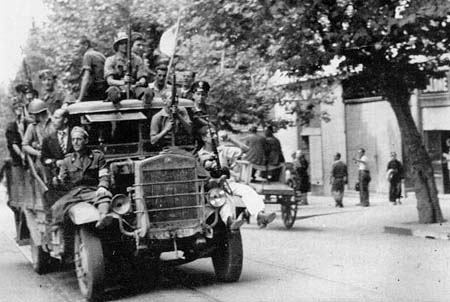 28 SETTEMBRE 1943 – COMINCIANO LE QUATTRO GIORNATE DI NAPOLI