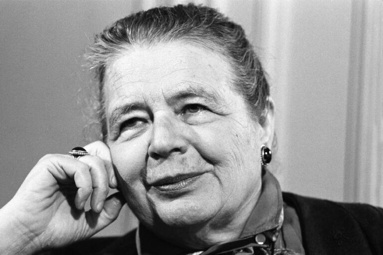 MARGUERITE YOURCENAR (1903-1987)