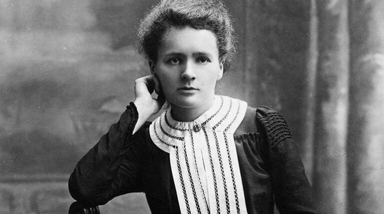 MARIE CURIE (1867-1934)